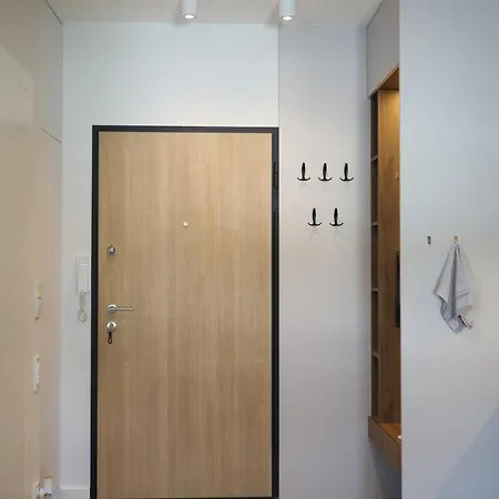 Apartment Zdziechowskiego With Parking And Ac, Mokotow Warschau