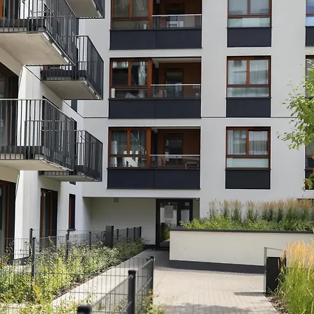 Zdziechowskiego With Parking And Ac, Mokotow * Warschau