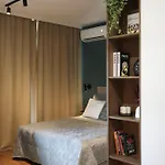 Zdziechowskiego With Parking And Ac, Mokotow 华沙