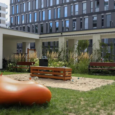 Appartamento Zdziechowskiego With Parking And Ac, Mokotow