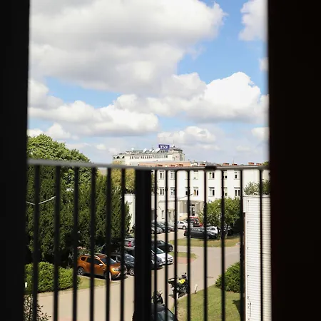 Zdziechowskiego With Parking And Ac, Mokotow 바르샤바